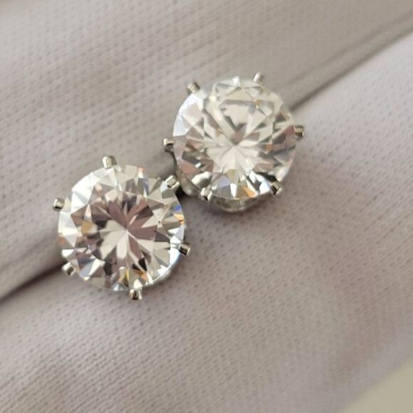 Earrings Silver Tone Crystal Stud Earrings #0390 - Picture 4 of 10